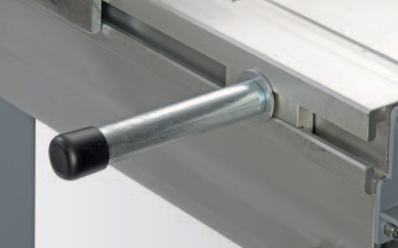 Formátovací pila rojek pf400 - rukojeť formátovacího stolu